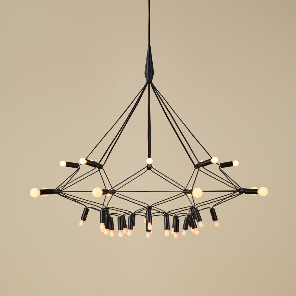 Gem 42 / Black